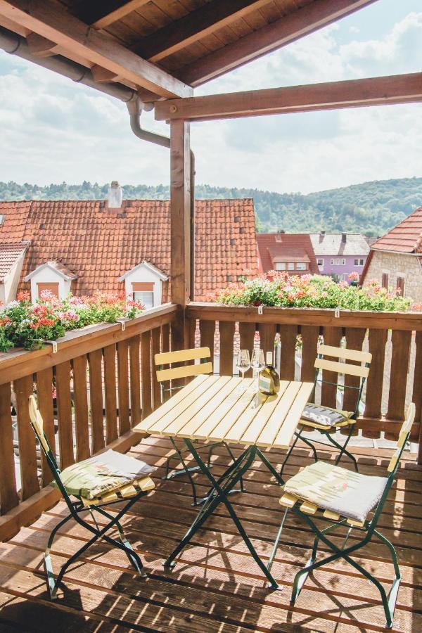Weingut Leininger Ferienwohnungen Eibelstadt Luaran gambar
